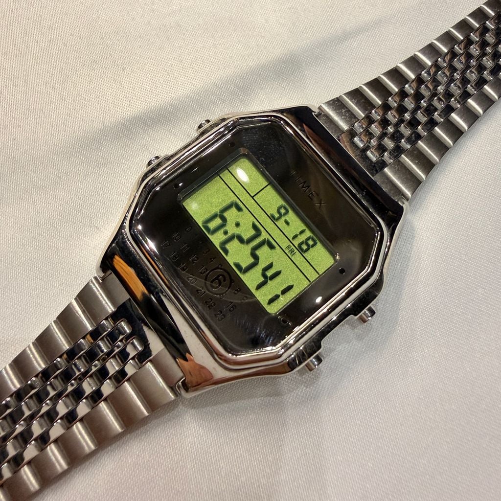 mm6 timex silver タイメックス　エムエムシックス t80腕時計 MM6 × TIMEX エムエムシックス × タイメックス T80 Gift Set Silver