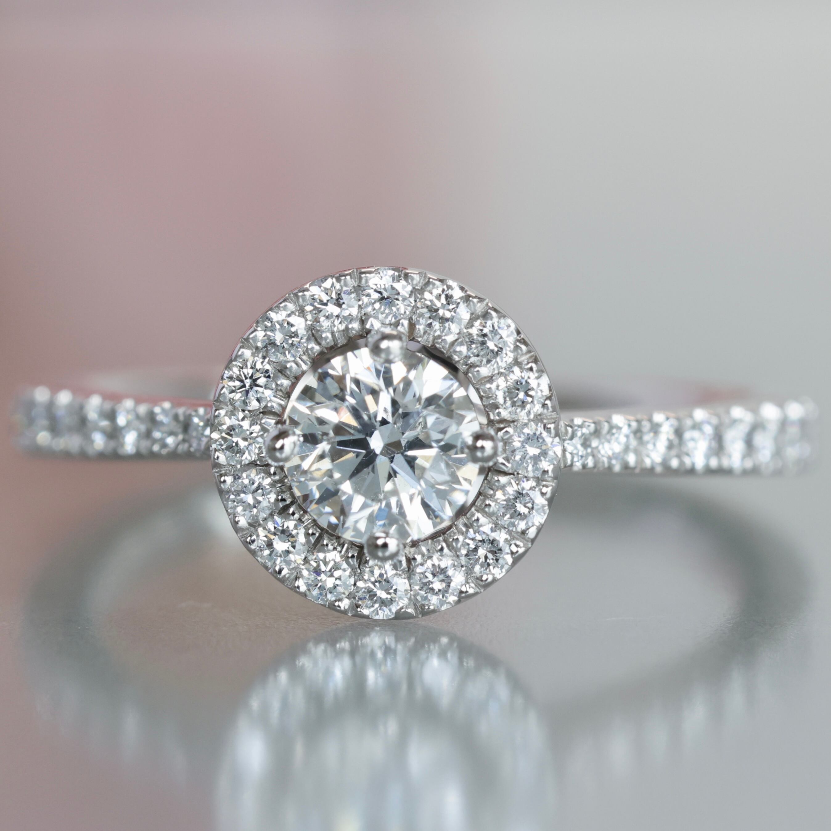 Pt900 フォーエバーマーク ダイヤモンド 0.50ct F SI2 VG 0.26ct 
