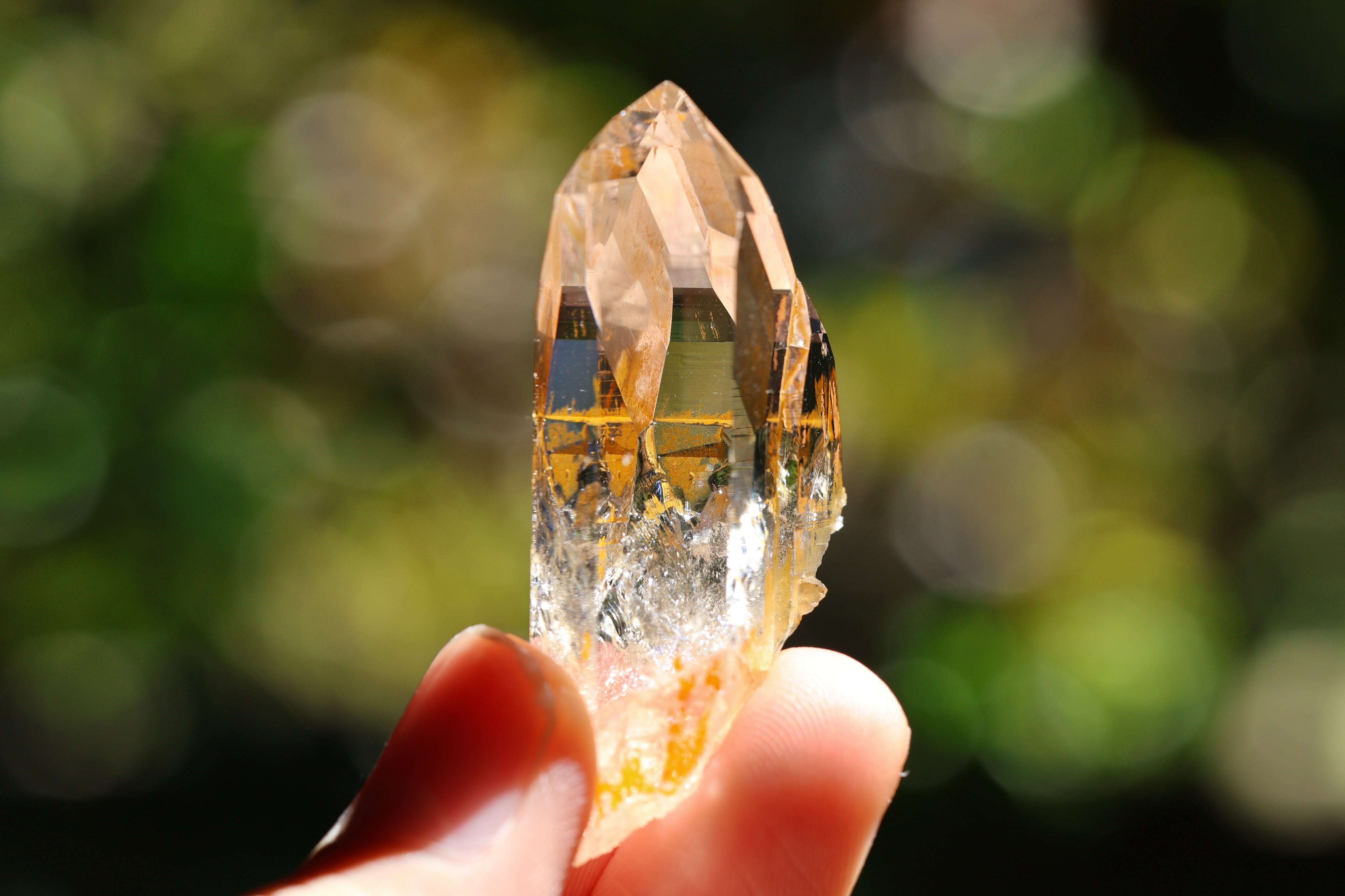 ネーパル・ガネーシュ・ヒマール水晶×あなただけのチャクラ診断付 ヒマラヤ水晶 ガネーシュヒマール産 | 石垣島の夜光貝アクセサリーと