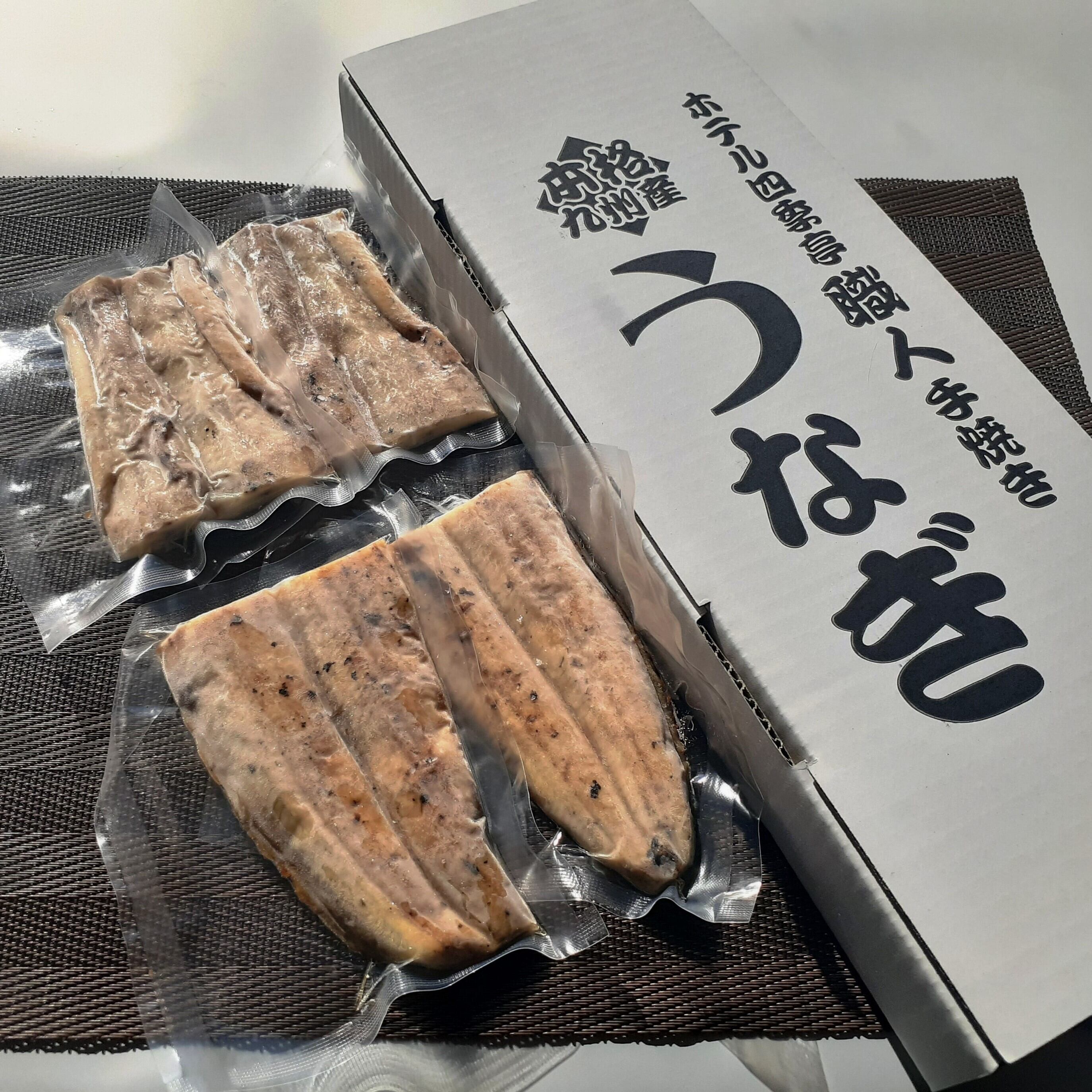 【稀少品】 国産 うなぎの白焼き 4匹 うなぎ白焼き 120g【バラ売り】 ｜ 四万十自慢の鰻や蒲焼きを通販で