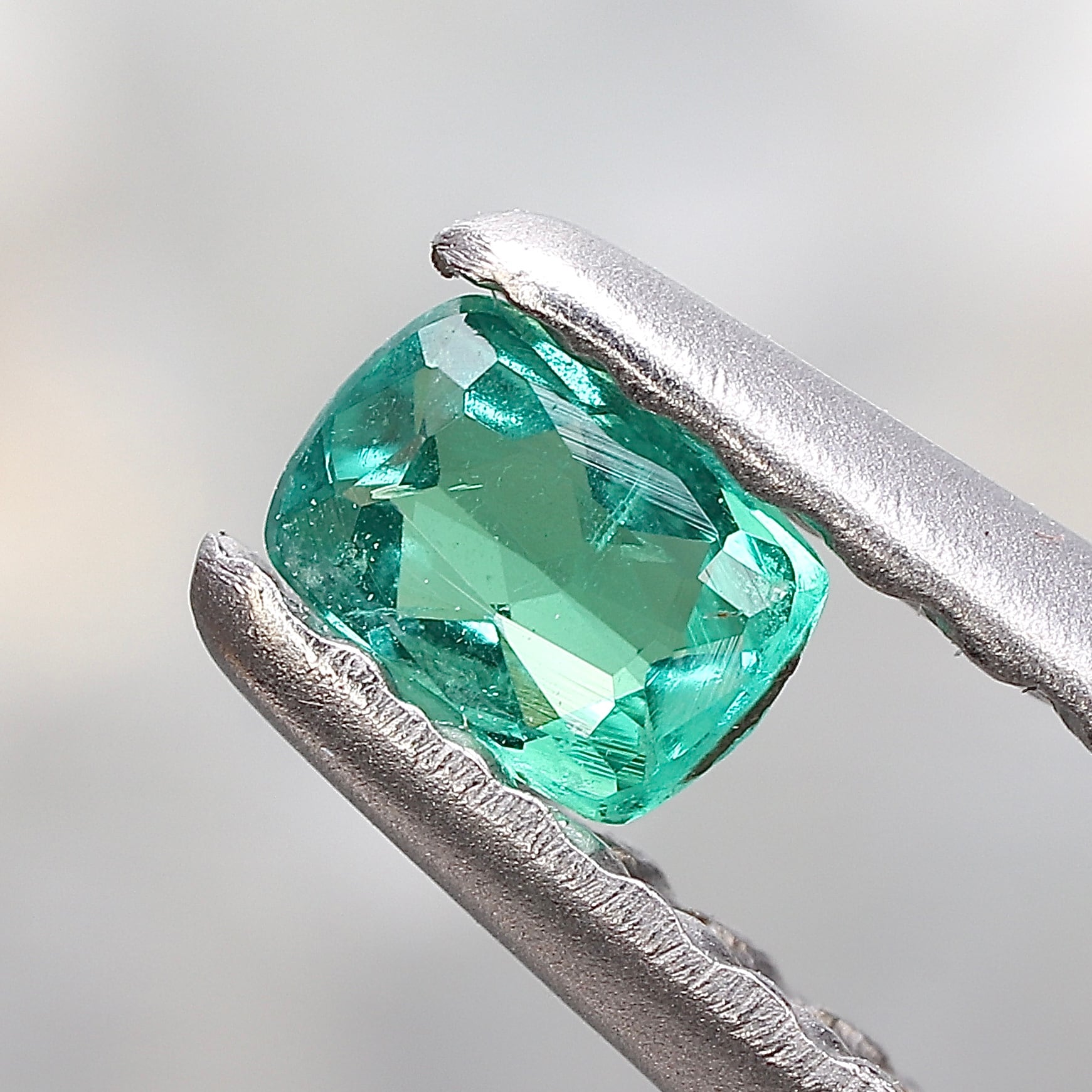 キラキラ☆ブルージルコン 0.41ct 可愛い!Pt900 ブルージルコン キラキラ☆ブルージルコン 0.41ct 可愛い!Pt900 ブルージルコン