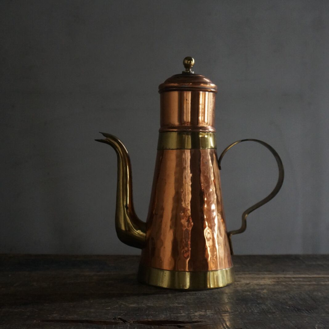 銅製ポット　桶　置物　古道具 古いポルトガルの銅ポット | Konishi Koffee web shop
