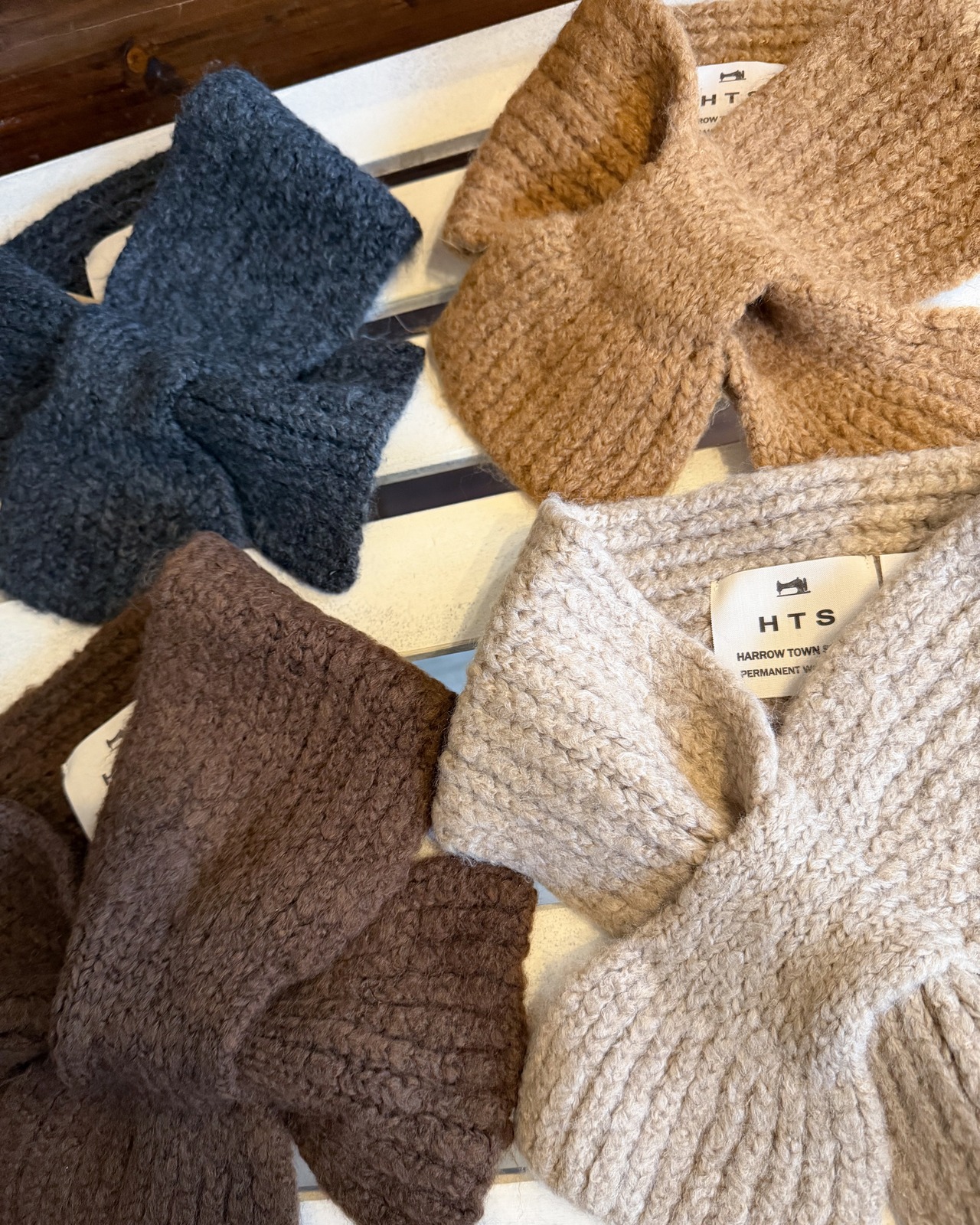 【HTS GOODS】LOOP SCARF