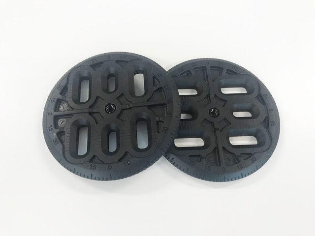 D-4・COMBIDISC 4X4/3点留め対応 FOR PLASTIC BASEPLATES (PAIR)