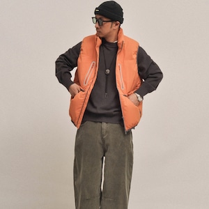 マウンテントレース・90ダウンベスト K5533