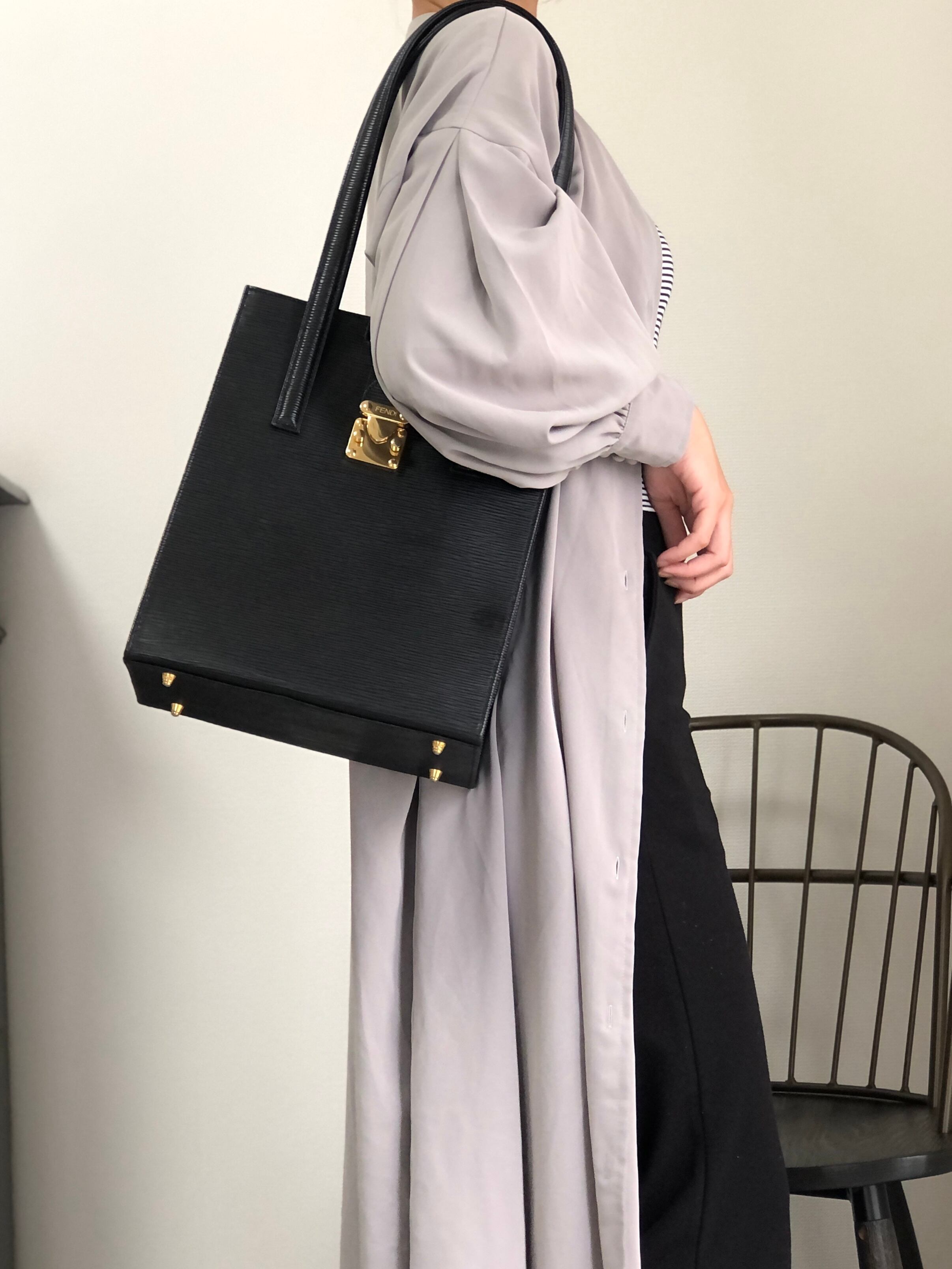 FENDI フェンディ トートバッグ ブラック ロック レザー 型押し vintage ヴィンテージ オールド uvsij7