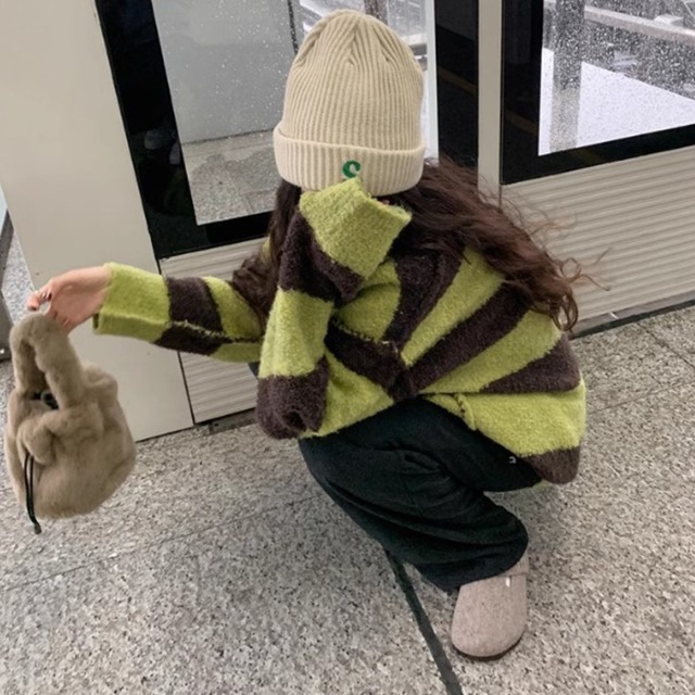 オーバーボーダーニット