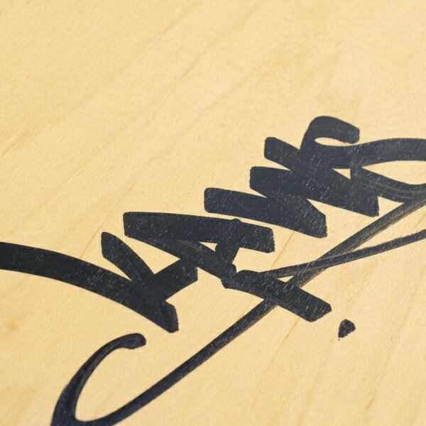 SUPREME × KAWS サイン入り スケートボード デッキ(足付き)