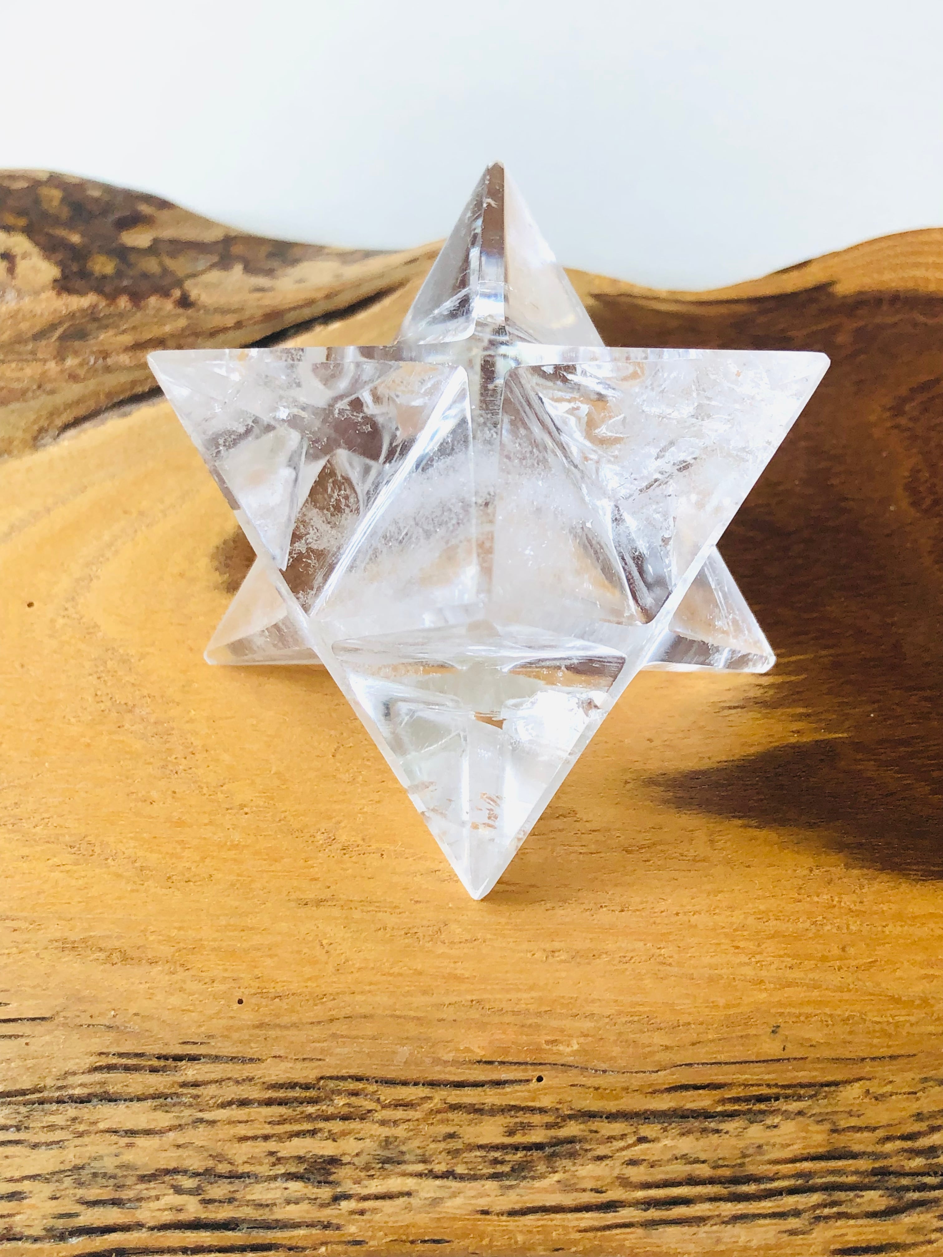 神秘の水晶！レムリアンシードクリスタルのマカバスター | 虹色の星