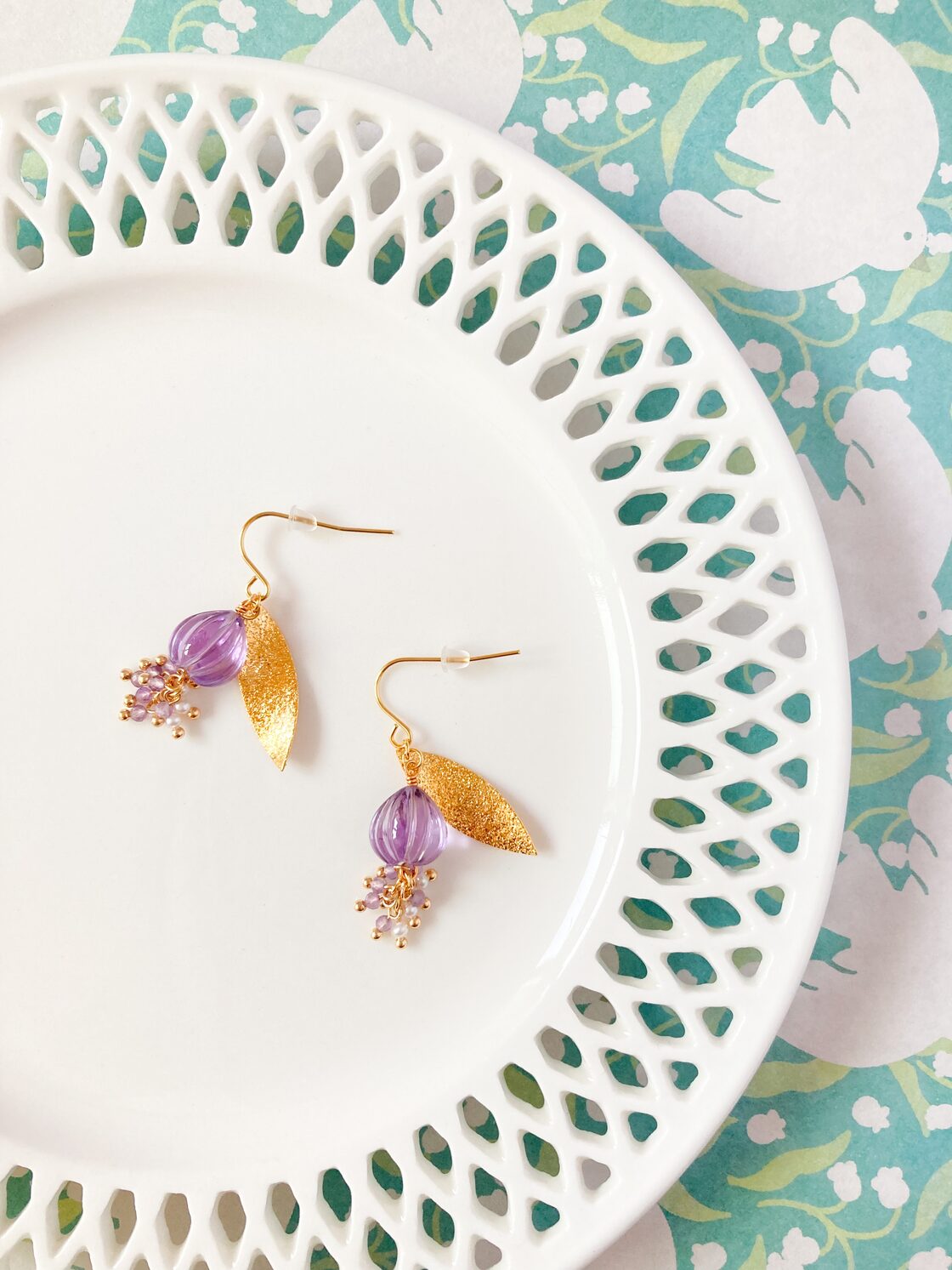 ブルーベル 片耳ピアス/イヤリング すずらんに似た紫のお花 