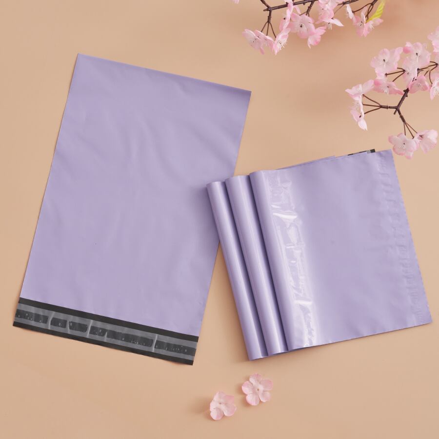 タイ★同梱無料あり　110袋 25×35cm/100枚】宅配袋 グロータイプ / ライラック (Lilac) 防水封筒