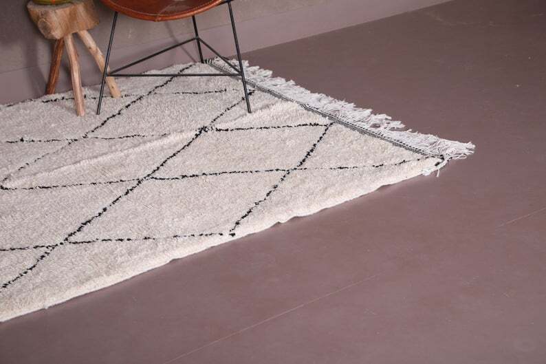 新しめベニワレン 定番黒ダイヤ柄大きめリビングサイズ69 | Riad Home