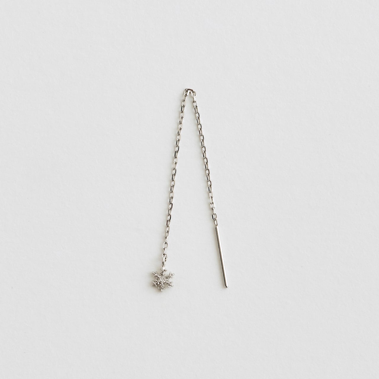 pfutze 雪結晶 アメリカンピアス シルバー プフッツェ 雪 シングル アメリカンピアス 3-4g snow chain pierced earring 3-4g