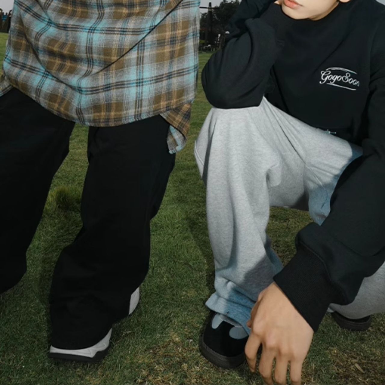 胸ロゴバックプリントスウェット　1048