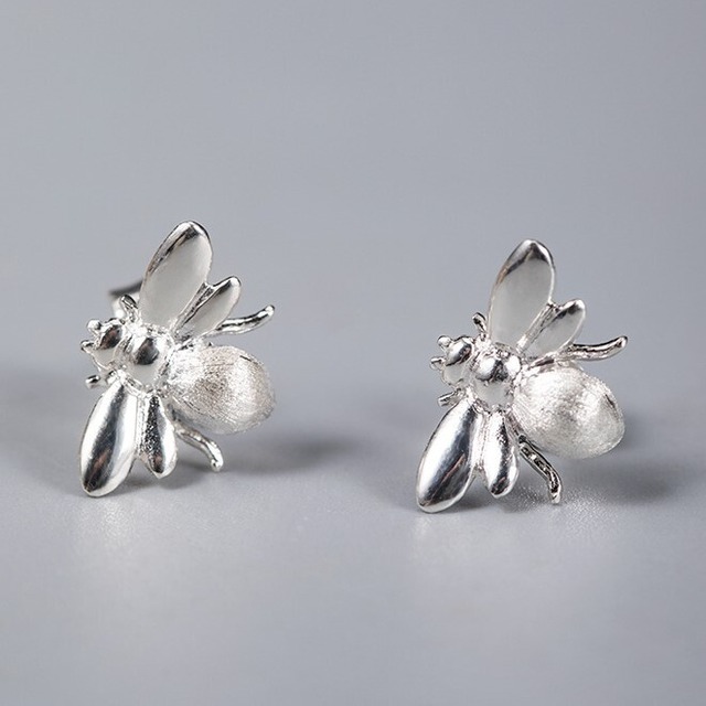 蜂のピアス　SILVER　0425