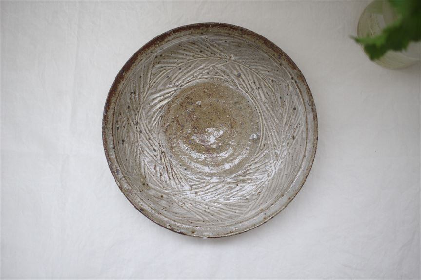 井上茂｜彫り三島皿7寸 | UTSUWA11