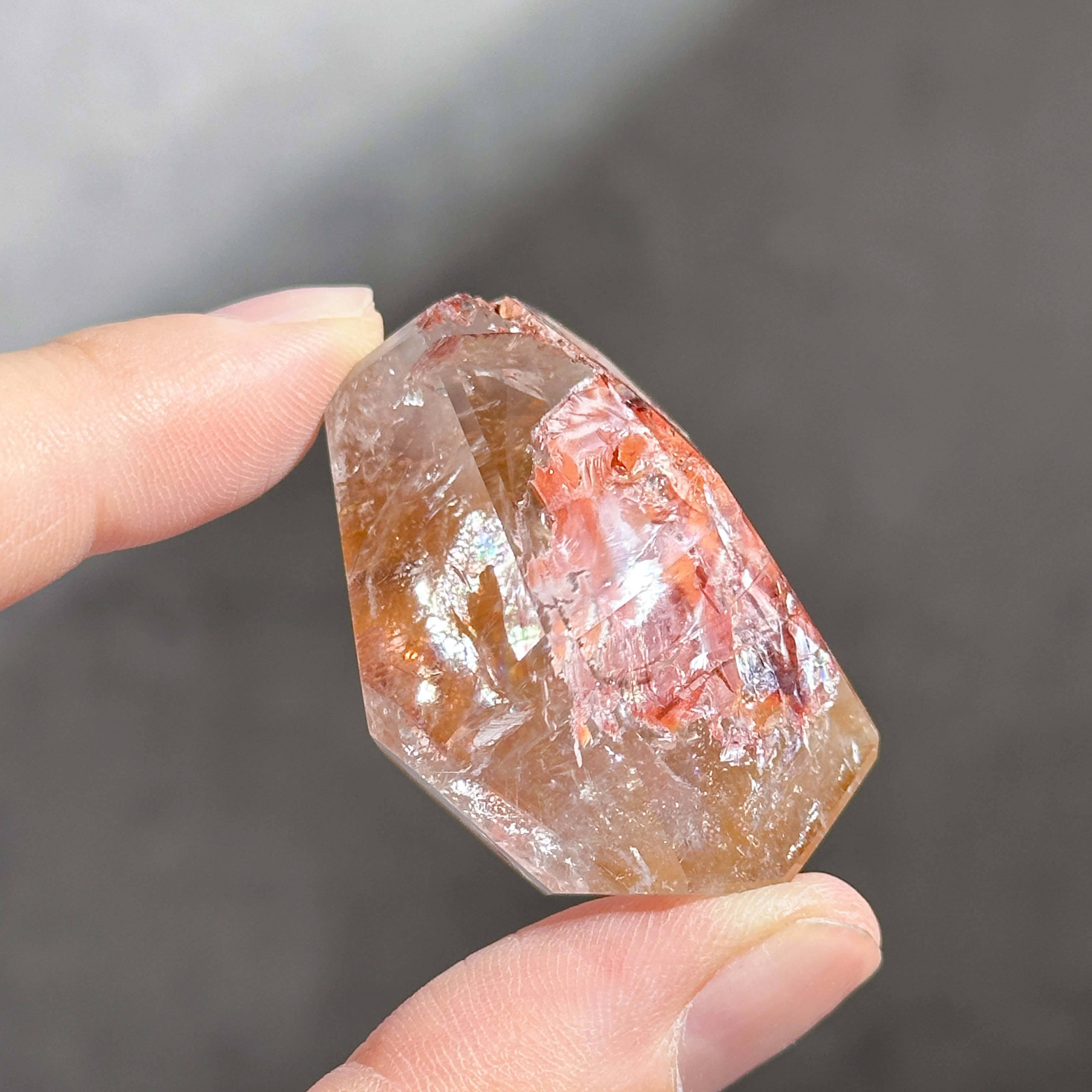 虹◎ゴイアス州クリスタリーナ産ドリームコートレムリアン フリー