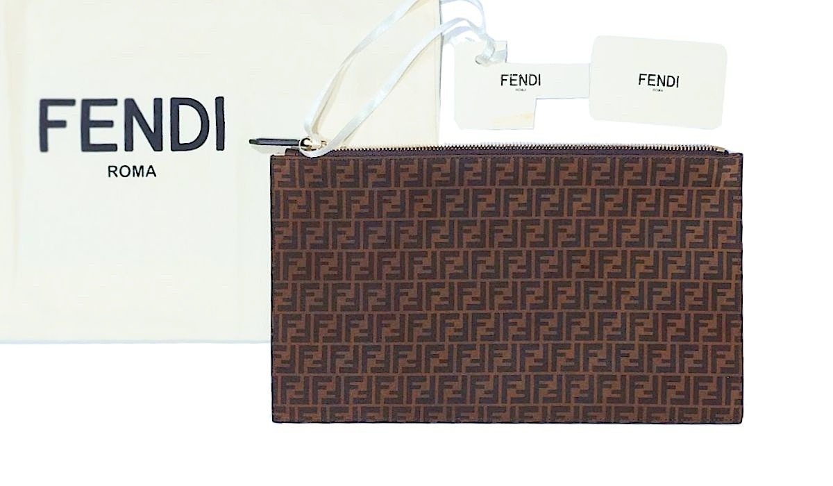 未使用 FENDI フェンディ フラット ポーチ クラッチバッグ ズッカ柄 