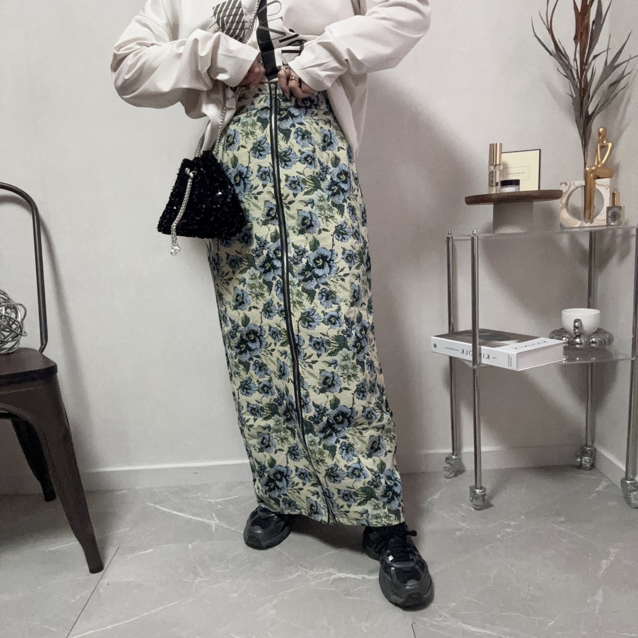 front zip flower tight skirt【Off White】