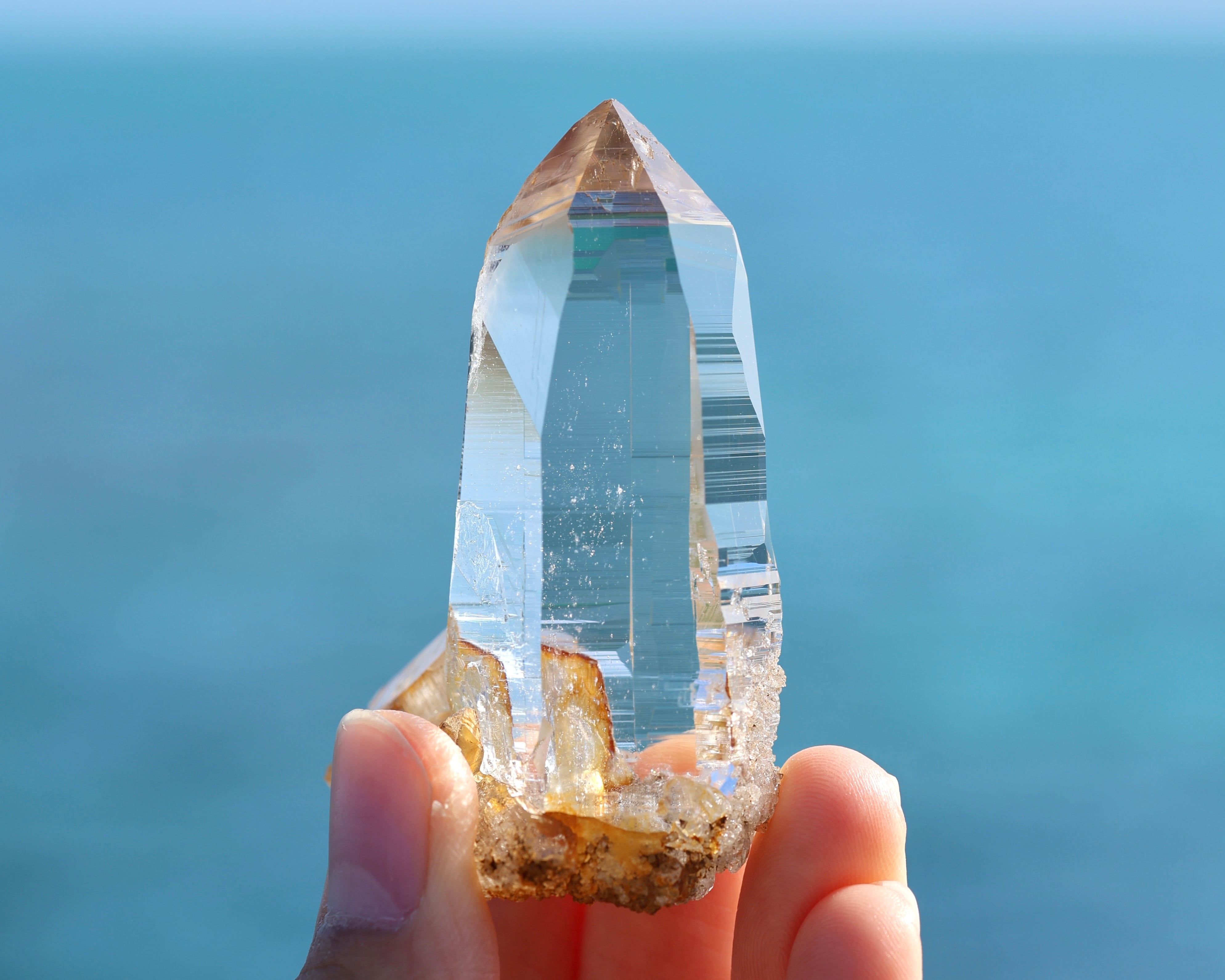 ヒマラヤ水晶 ガネーシュヒマール産 | 石垣島の夜光貝アクセサリーと