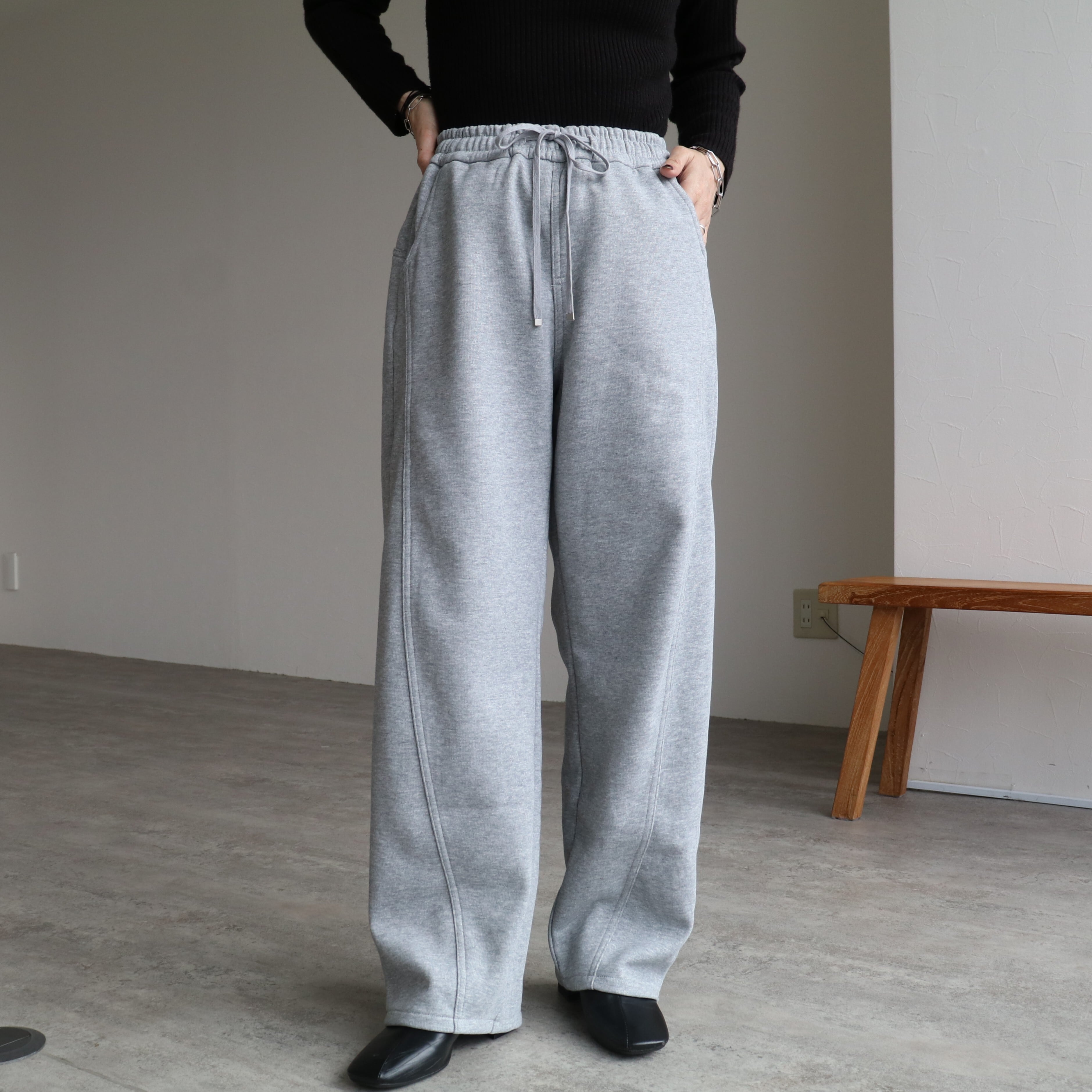 mertra グレー スウェットパンツ Mサイズ かつきくん着用　即日発送⭕️ mertra スウェットパンツ かつき君着用 Mサイズ