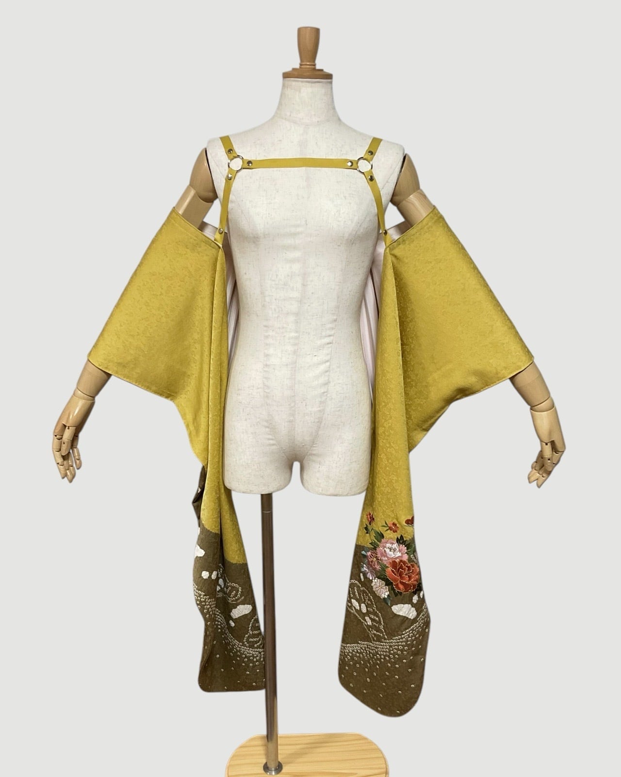 振袖マルチピース Furisode Kimono Multi-Piece
