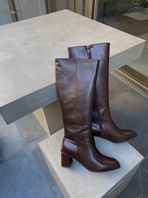 square heel long boots