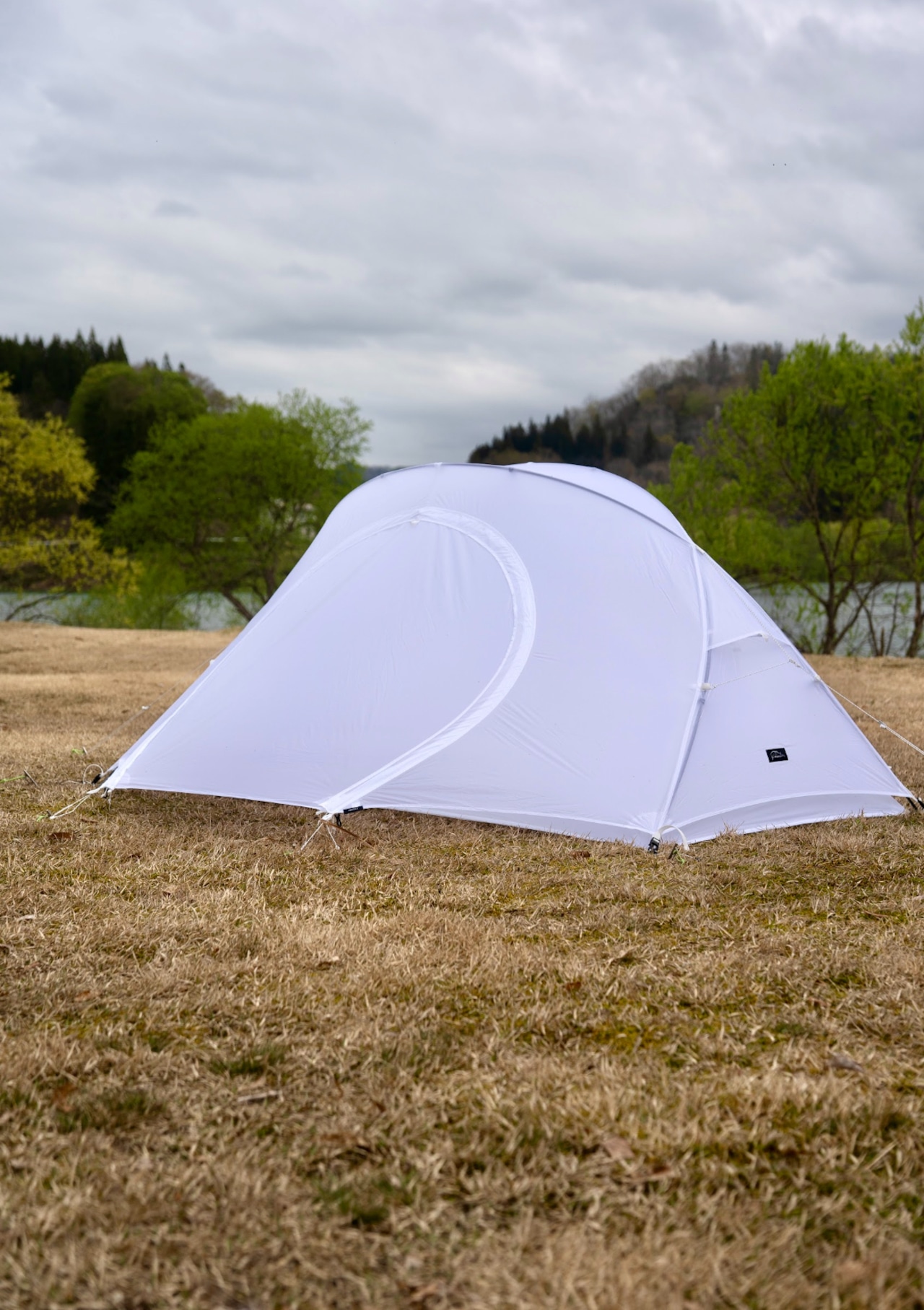 pre tents Lightrock 2p white