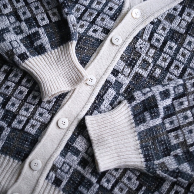 pixel grid gimmick full pattern off-white piping design loose silhouette 6b cardigan