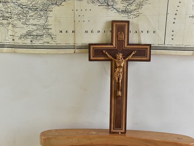 ラインの入った素敵な木製の十字架 フレンチアンティーク