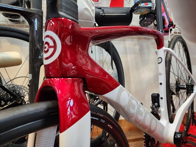 CEEPO(シーポ)MAMBA-R 105Di2 White Red Sサイズ トライアスロン&ロードバイク
