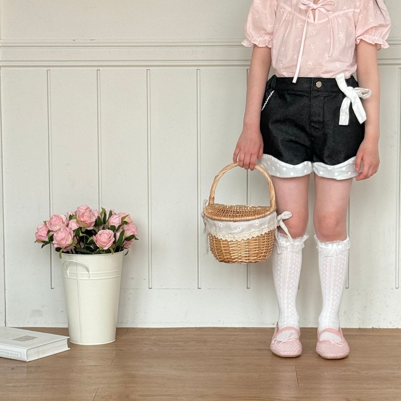 [ninibello] Love It Half Denim Pants +fee2 / [니니벨로] 럽잇하프데님팬츠