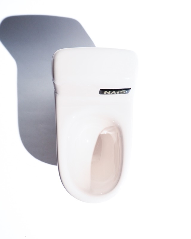 NAIS Ceramic objects for the toilet