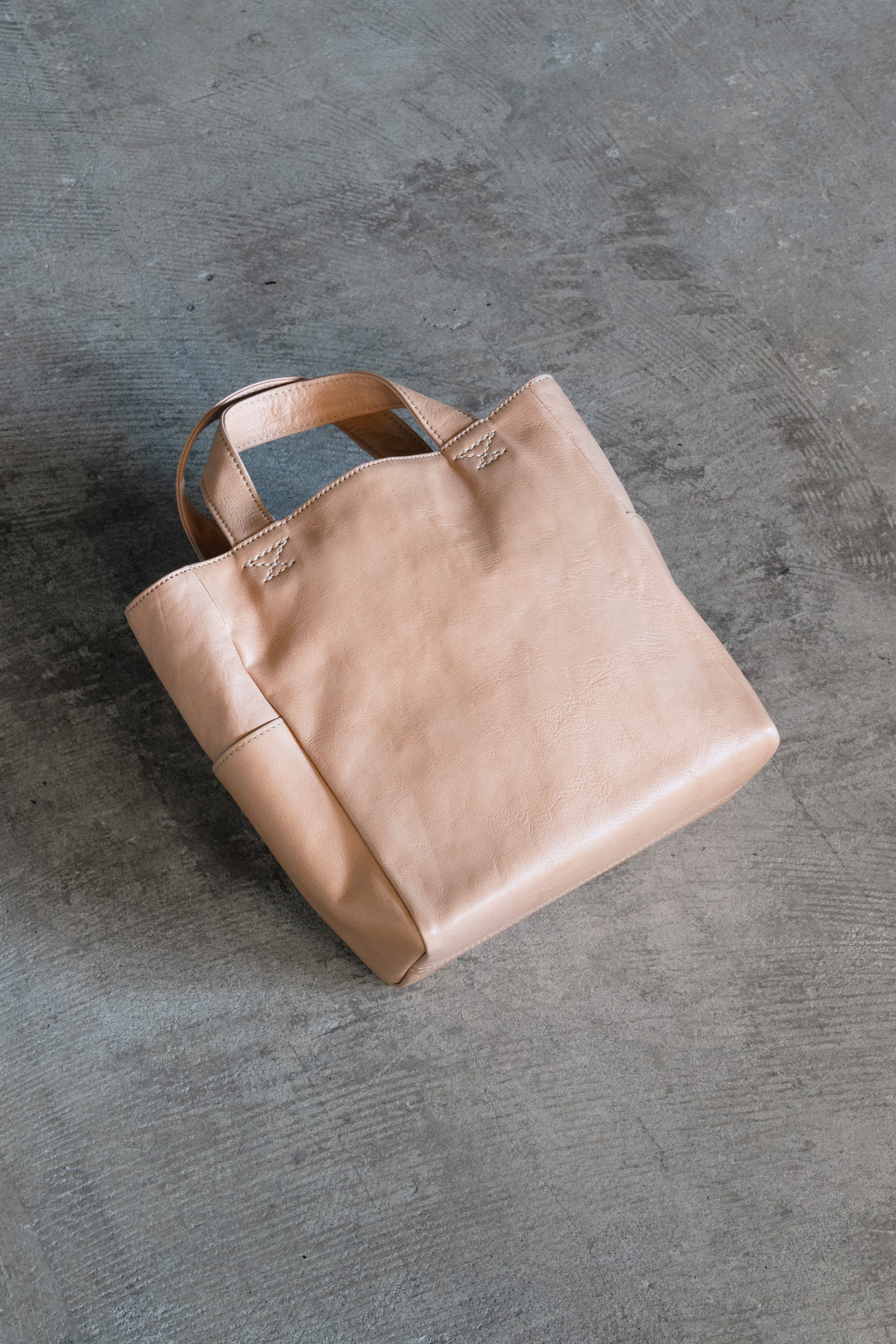Tote bag 01 / M【送料無料】 | 高級皮革ならminca｜栃木レザーの