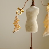 3,4月限定カラー「シャンパンゴールドシリーズ」律の風(りちのかぜ)小枝耳飾り ワイヤーアクセサリー