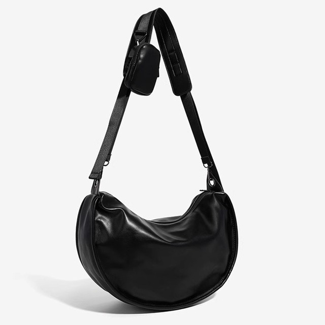 ショルダーバッグ　ソフトレザー　ポーチデザイン 1color MKB0001