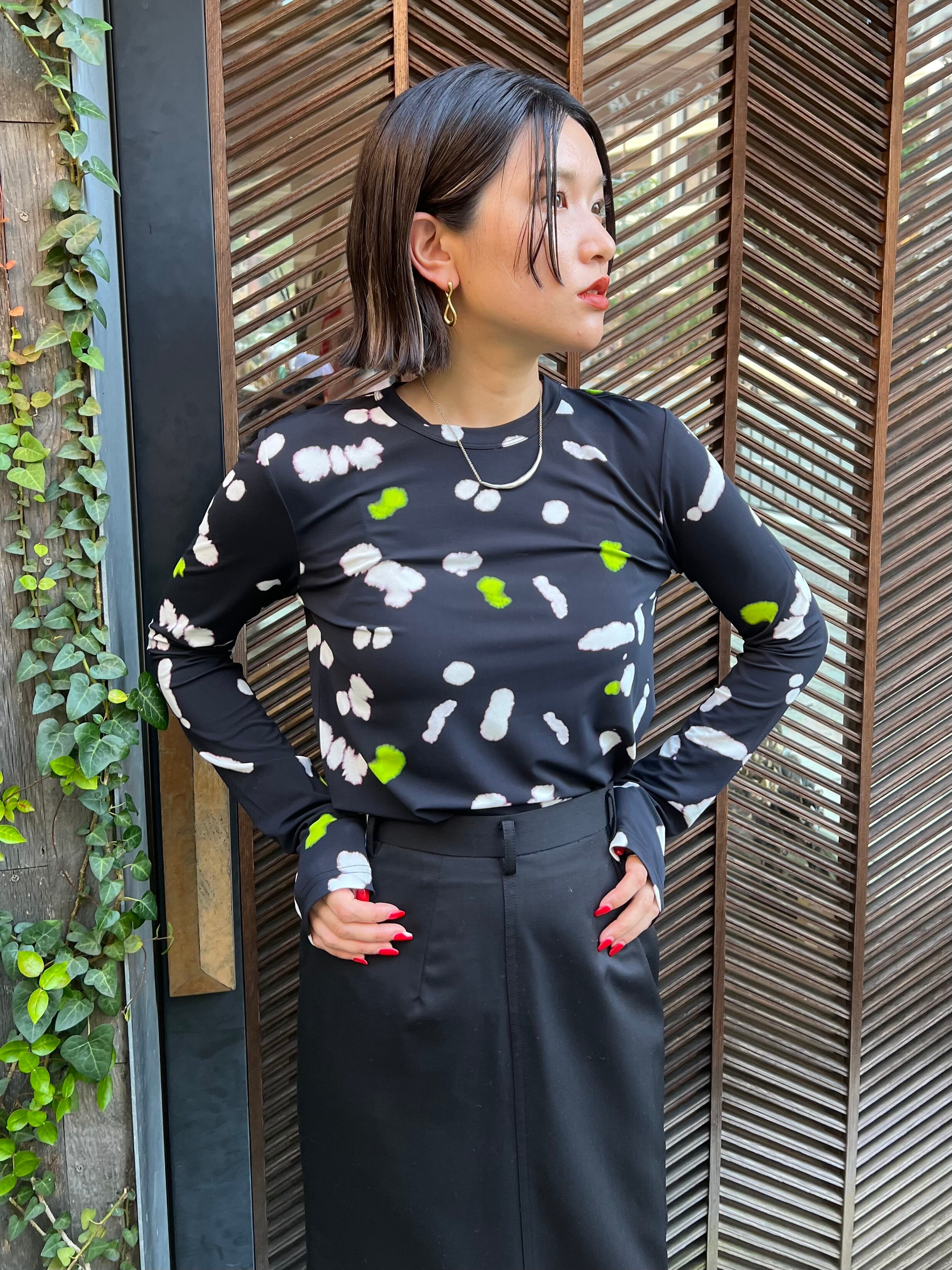 【新品】Christian Wijnantsクリスチャンワイナンツ トップス長袖 クリスチャンワイナンツ トップス 【公式通販】