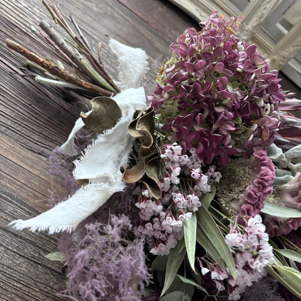 2Wayアンティーク紫陽花とベリースターチスの縦長ガーランド　スモークツリー 2Wayアンティーク紫陽花とベリースターチスの縦長ガーランド スモーク