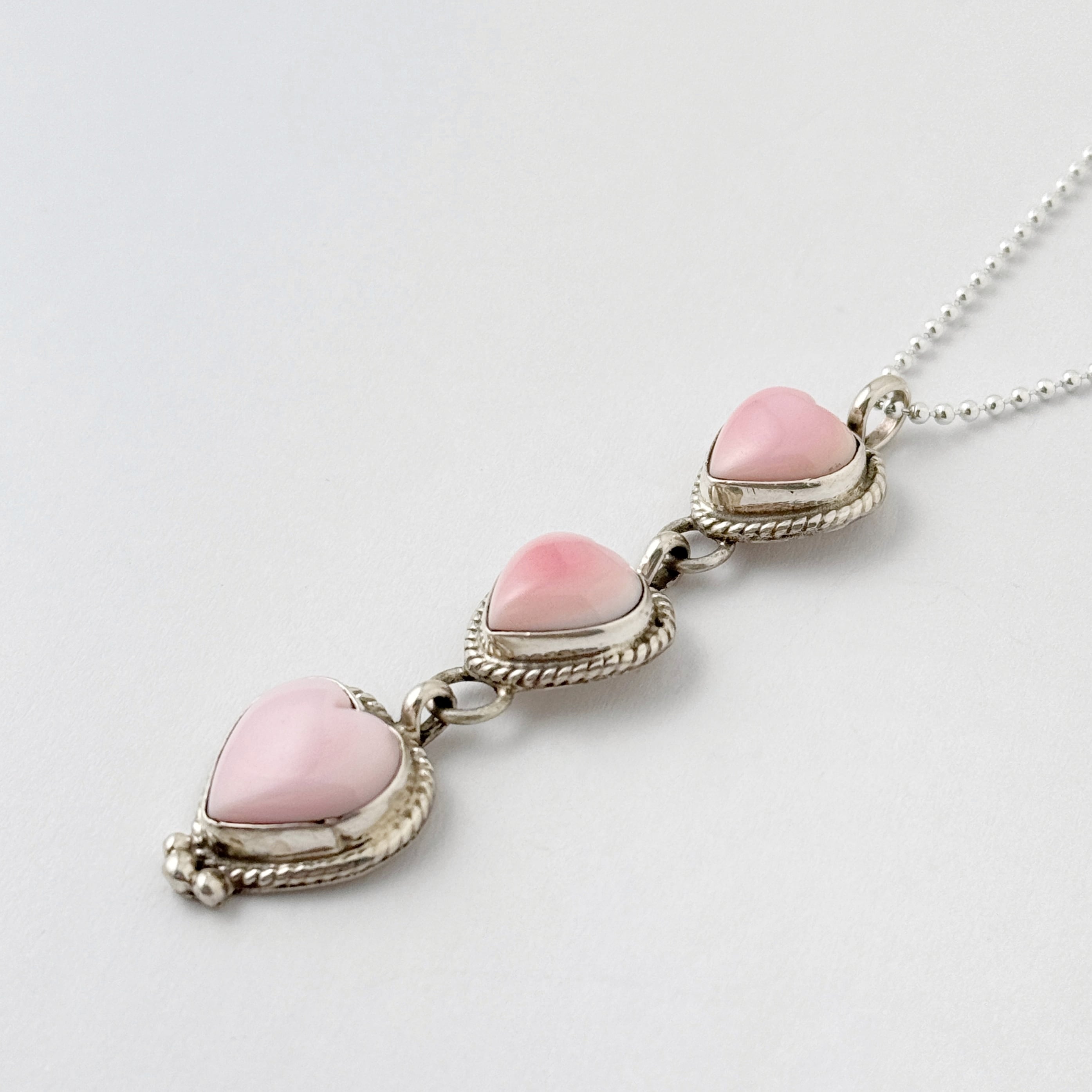ローマピンク　シルバー　3本　プレゼント付き Lab-Created Pink and White Sapphire Cross Pendant in Sterling