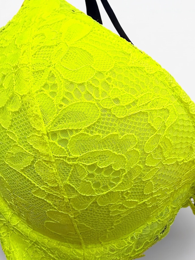 BCDcup【76540イエロー】蛍光イエロー美胸補正ブラ