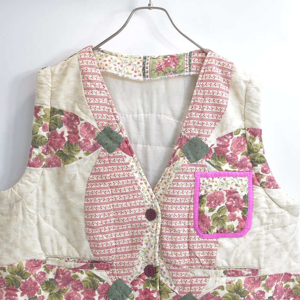Remake ハンドメイド デザイン リメイク パッチワーク キルト ベスト アウター 再構築 ツギハギ 中綿入り 花柄 レトロ レディースXL~XXL相当