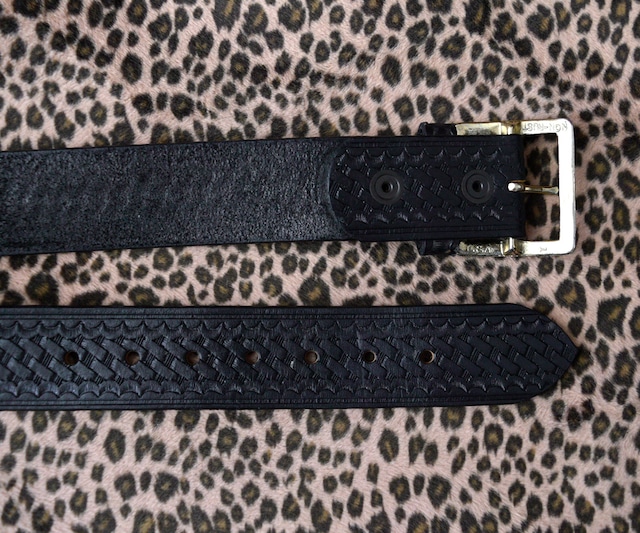 GOOD! BOSTON LEATHER BASKET WEAVE GARRISON BELT 34