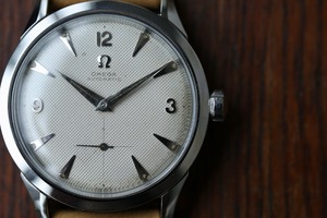 【OMEGA】 1952年製 ”Non name"  北米別注(スイス製)ケース ハニカムダイヤル スモールセコンド  / Vintagewatch / Seamaster Case/ Cal.344