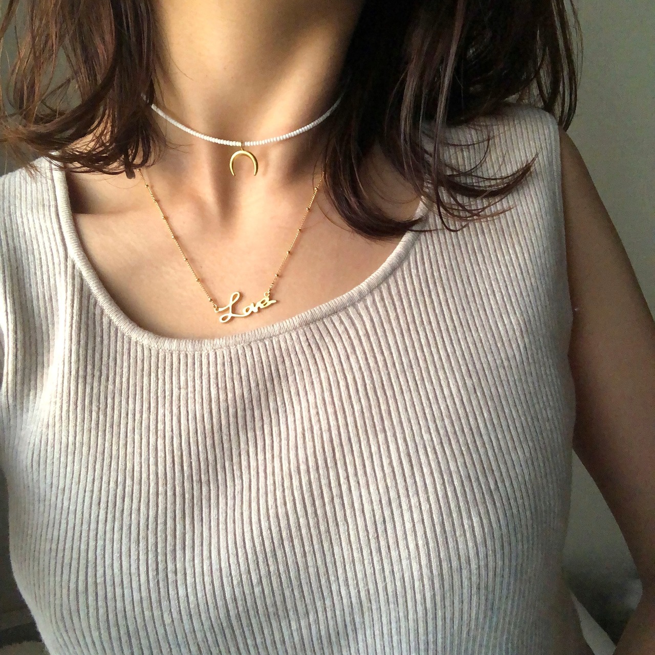 ［全2色］ムーン チャーム　ビーズチョーカー