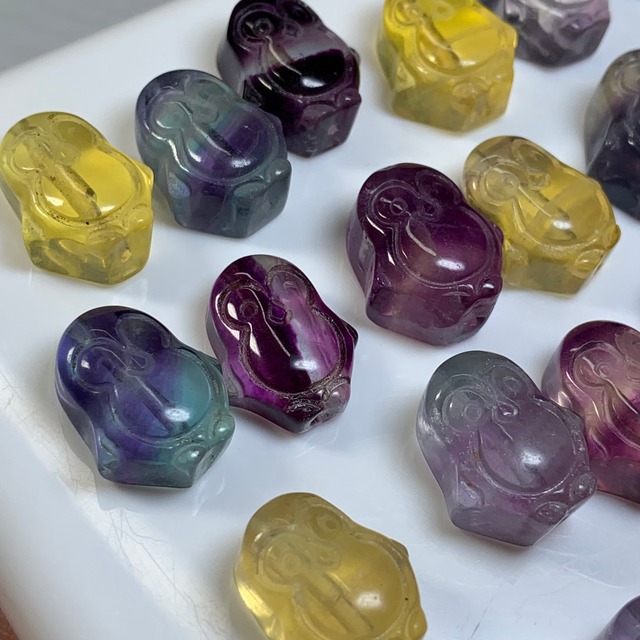 訳あり・25個セット☆ペンギンモチーフフローライト・貫通穴