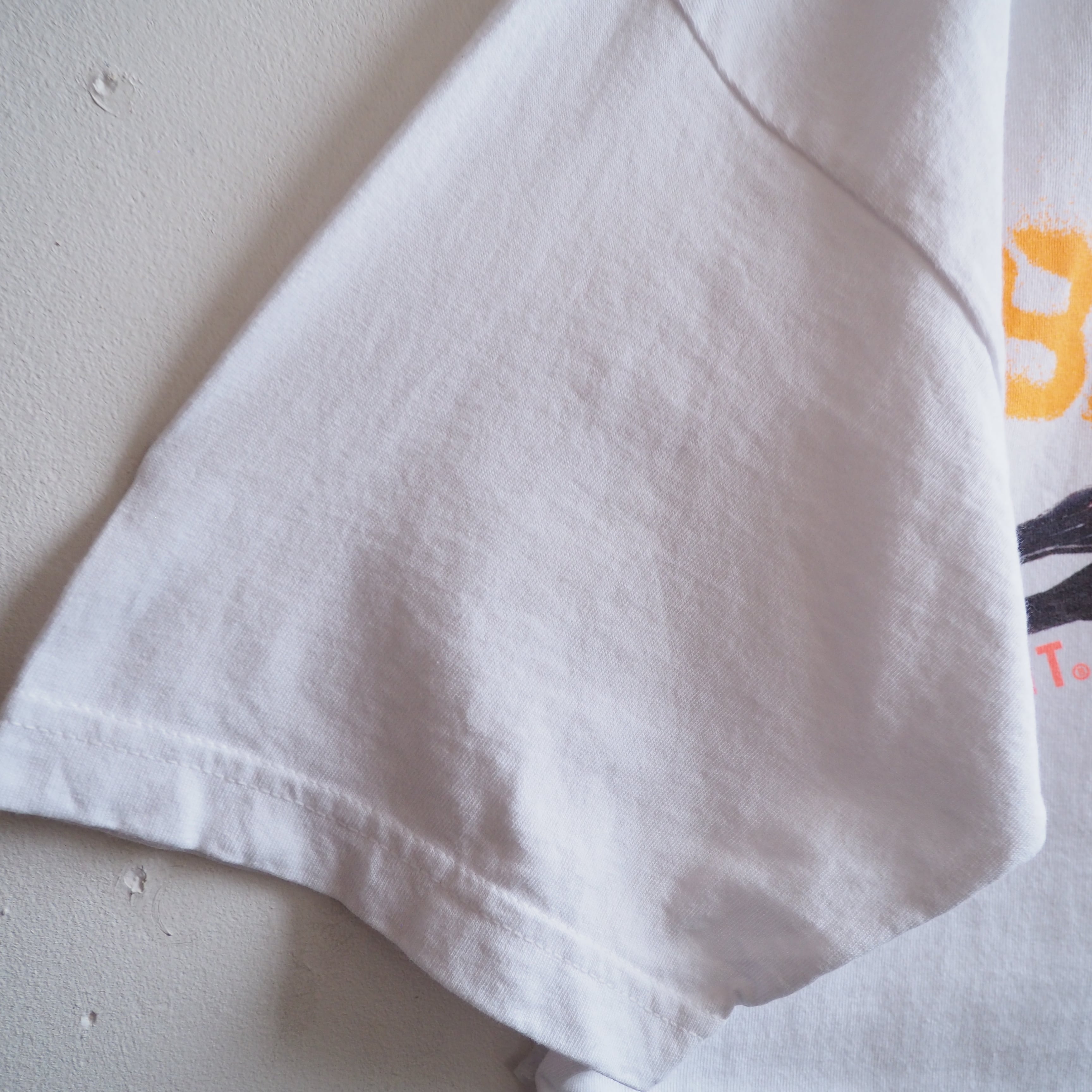 ” GUNDAM UNIVERSE ” ” BANSHEE NORN ” graphic printed loose Tee (made in Usa)