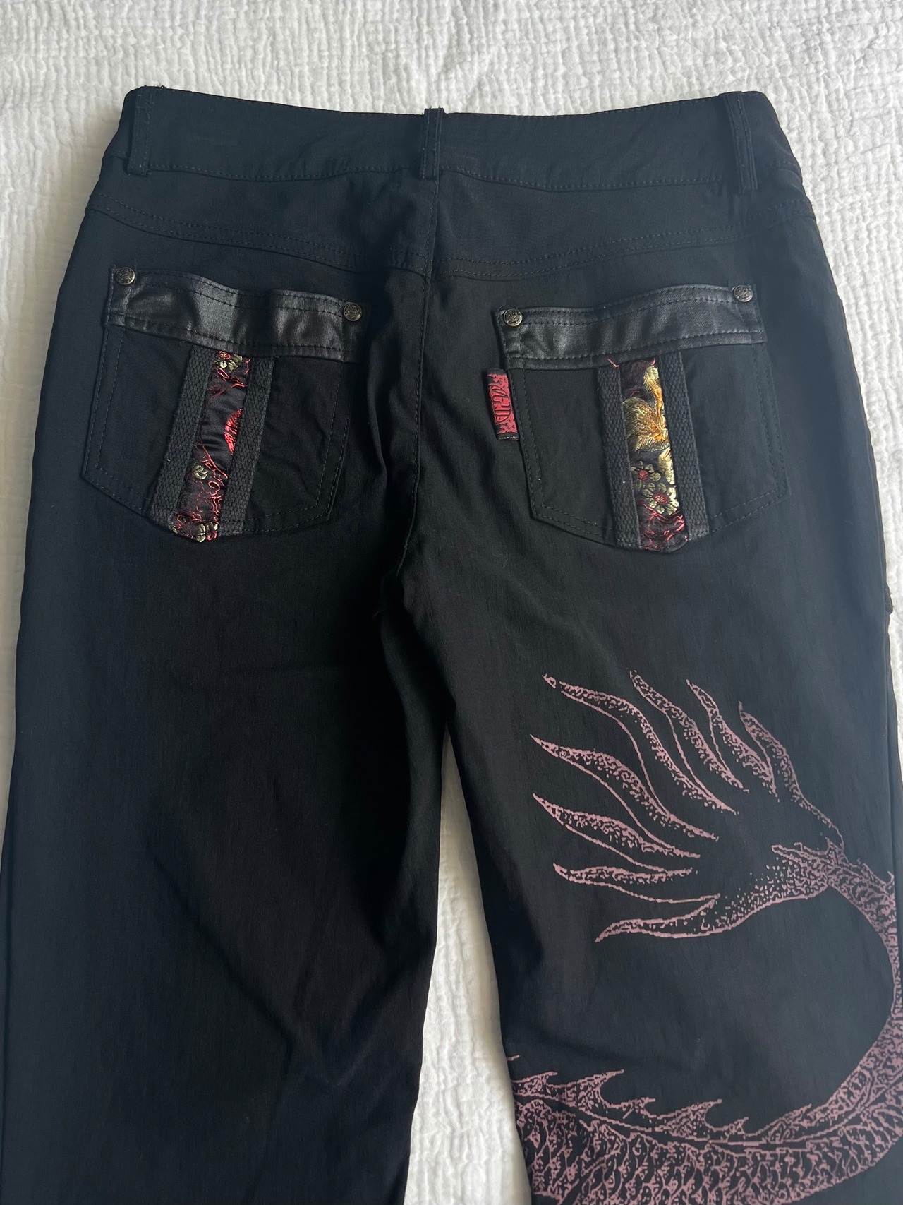 "OZZ ONESTE" Dragon Flared China Pants