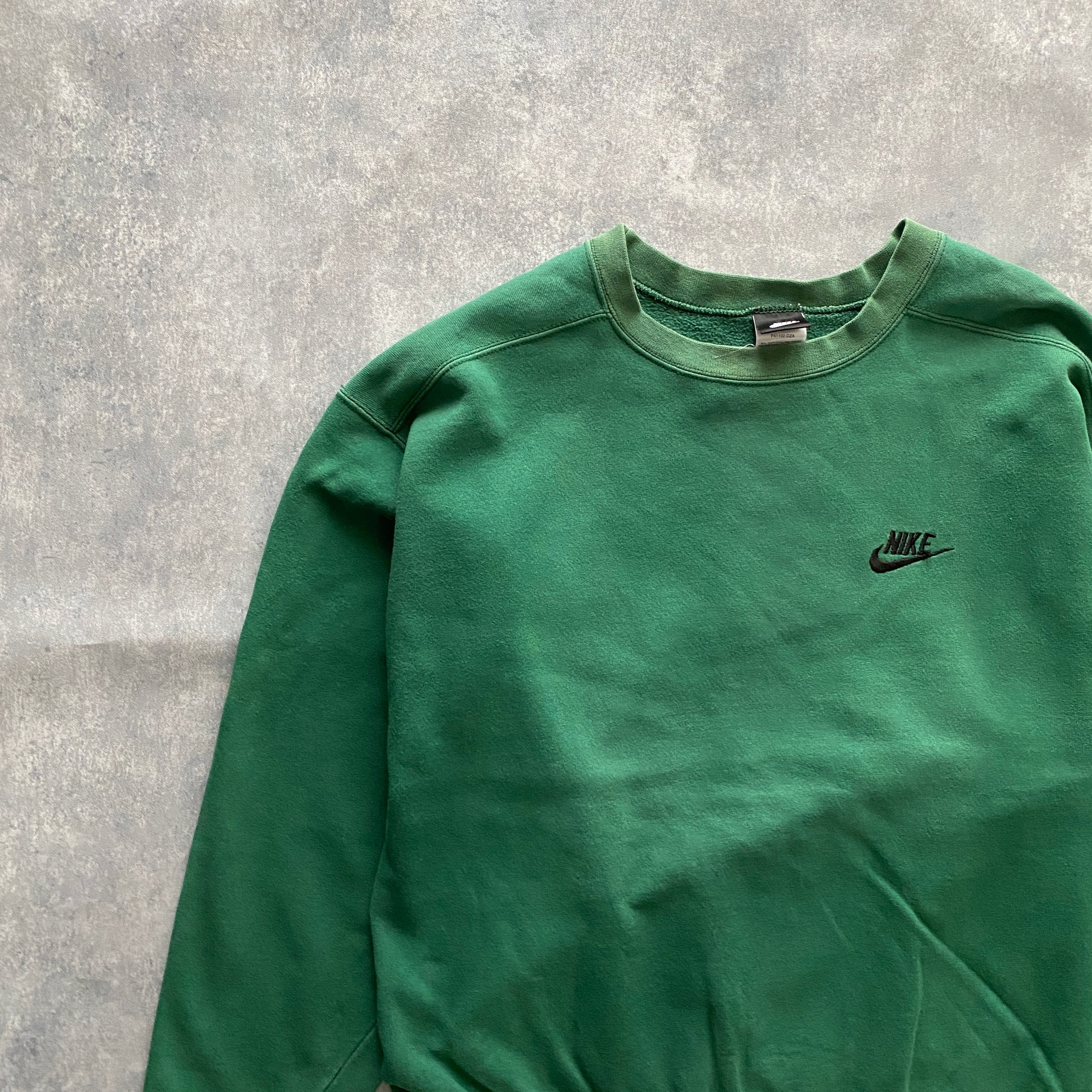 新品 NIKE ナイキ 刺繍スウォッシュ XL スウェット 緑 オーバーサイズ