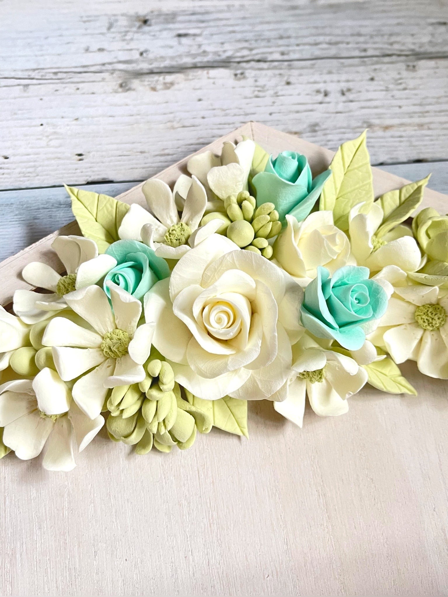 【専用】クレイフラワー♡壁掛けロングタイプ♡ハンドメイド ClayArt】eternal flower＊ウォールデコレーションwhthクレイフラワー