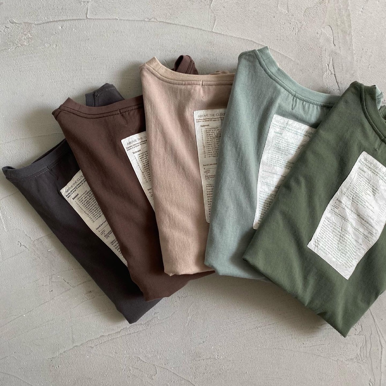 Back Wappen Logo over CS／Brown